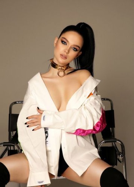 Проститутка Соня